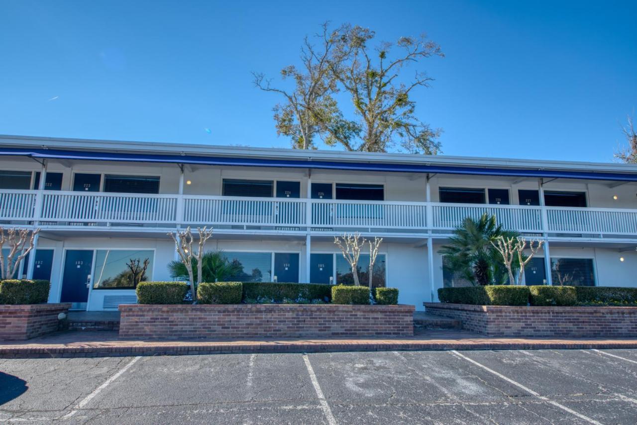 Waterway View Studio 2 W/ Pool, 1 Mile To Wrightsville Beach Ουίλμινγκτον Εξωτερικό φωτογραφία